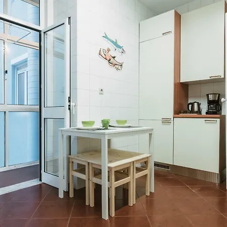 홈스테이 + Private Bathroom *